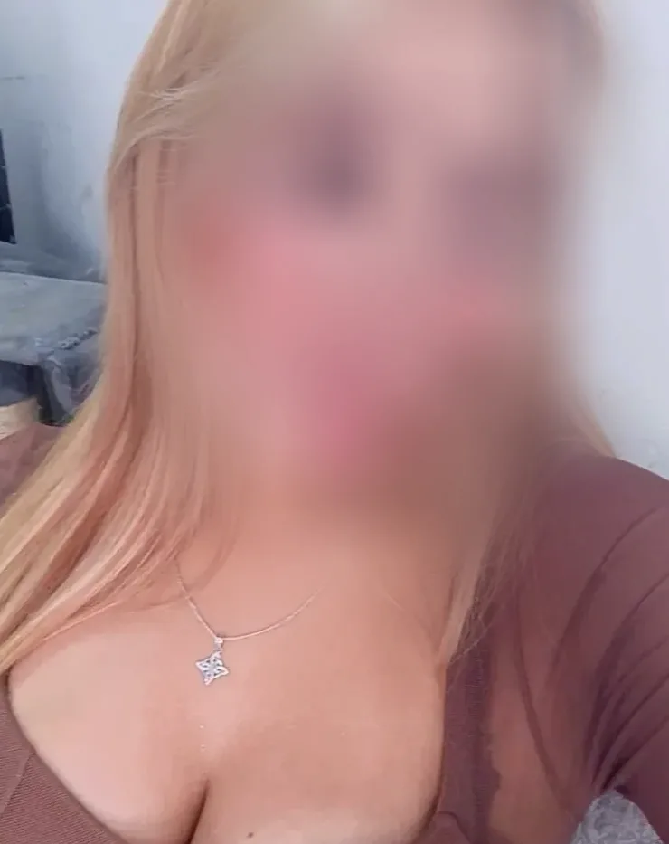 Carlota, 28 años